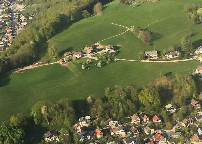 Stadtbauernhof - - Gut Unterleithen - Farm & The * Salzburg