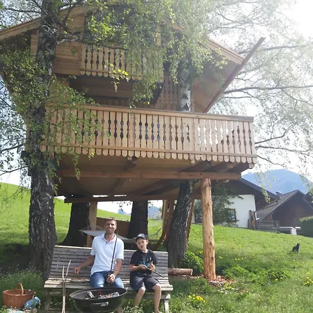 Stadtbauernhof - - Gut Unterleithen - Farm & The *