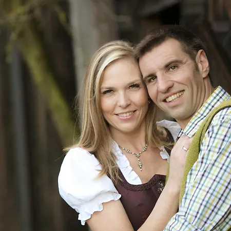 Stadtbauernhof - - Gut Unterleithen - Farm & The Apartment *