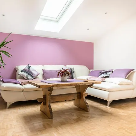 Stadtbauernhof - - Gut Unterleithen Appartement *