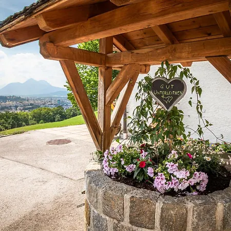 Stadtbauernhof - - Gut Unterleithen - Farm & The شقة سالزبورغ