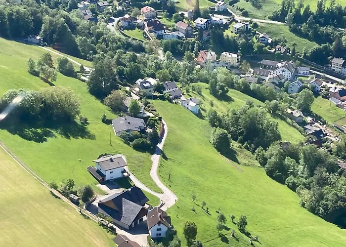 Stadtbauernhof - - Gut Unterleithen - Farm & The Appartement
